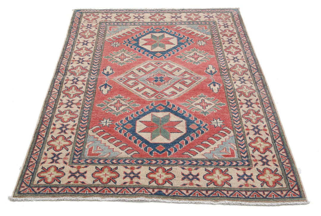Kazak 4’ 0″ x 5’ 4″ - No. AV79976 - ALRUG Rug Store