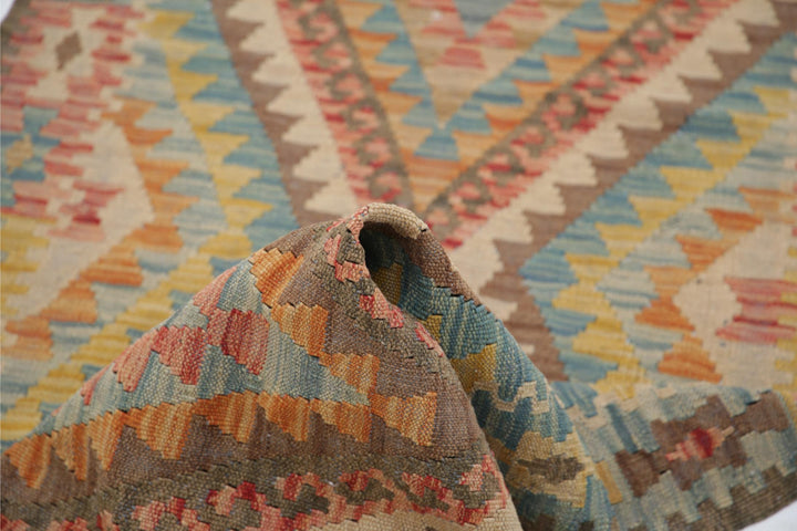 Kilim 2’ 7″ x 12’ 9″ - No. AV15082 - ALRUG Rug Store