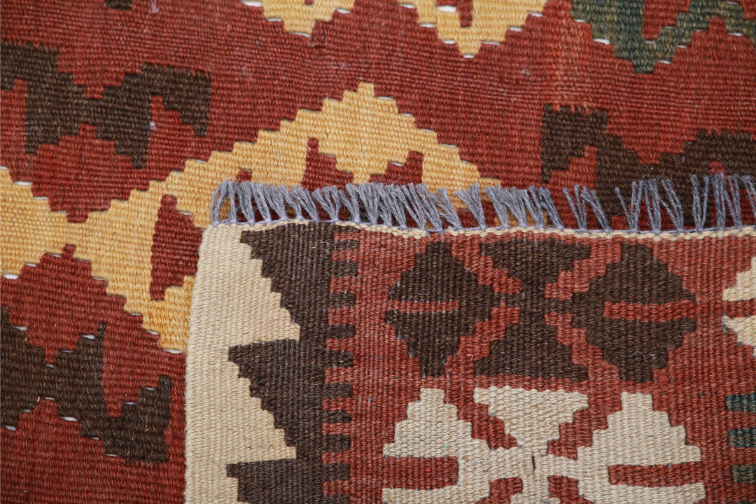 Kilim 3’ 8″ x 5’ 5″ - No. AV89887 - ALRUG Rug Store