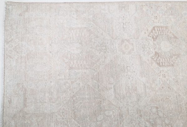 Artemix 8’ 7″ x 11’ 4″ - No. AV34441