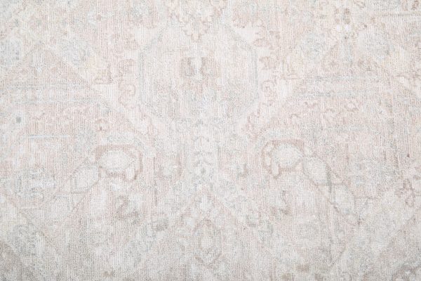 Artemix 8’ 7″ x 11’ 4″ - No. AV34441