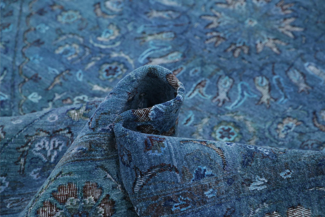 Onyx 6’ 6″ x 10’ 0″ - No. AV64287 - ALRUG Rug Store