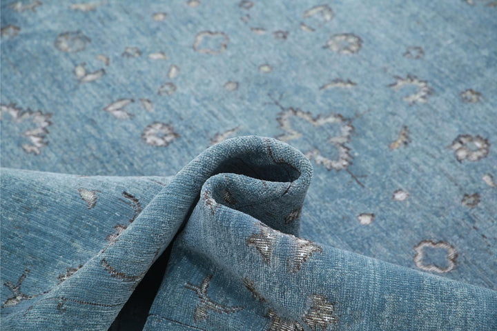 Onyx 5’ 10” x 9’ 4″ - No. AV78637 - ALRUG Rug Store