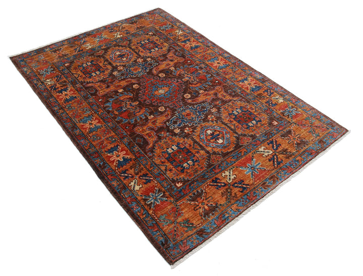 Humna 4’ 0″ x 5’ 9″ - No. AV15664 - ALRUG Rug Store