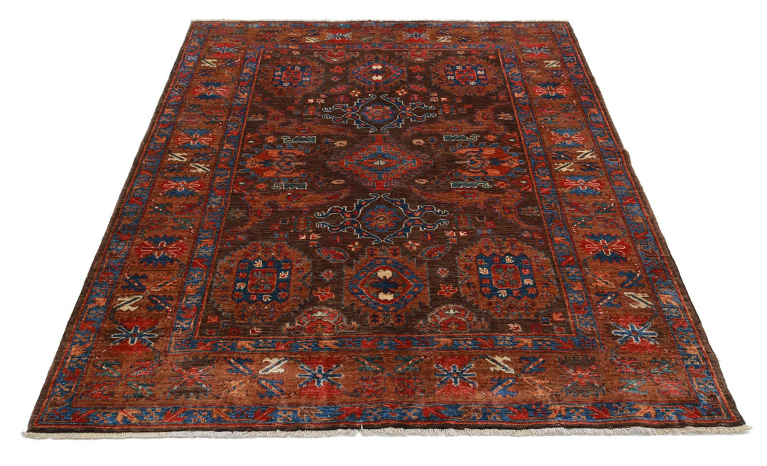 Humna 5’ 1″ x 6’ 4″ - No. AV80571 - ALRUG Rug Store