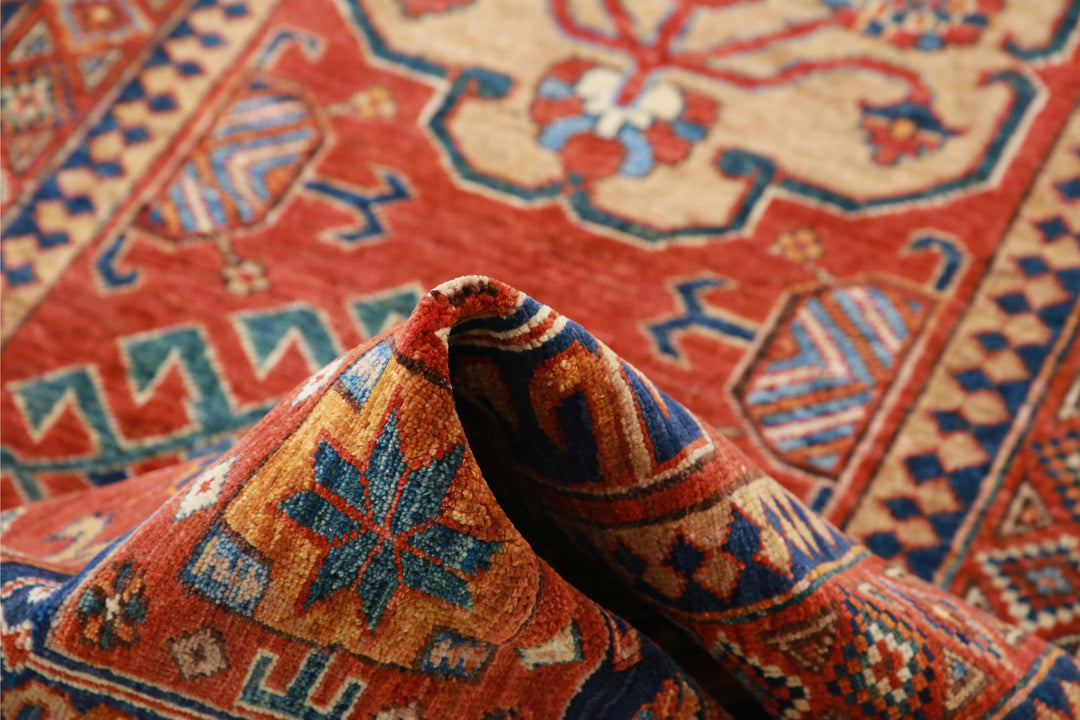 Humna 2’ 10” x 5’ 9″ - No. AV33866 - ALRUG Rug Store