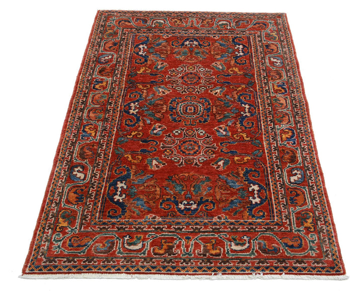 Humna 3’ 1″ x 5’ 0″ - No. AV90379 - ALRUG Rug Store