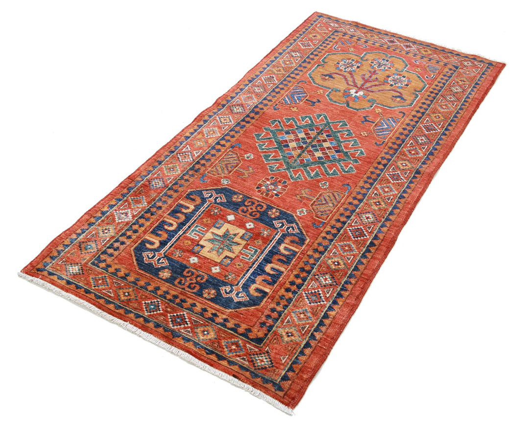 Humna 2’ 8″ x 5’ 9″ - No. AV26648 - ALRUG Rug Store