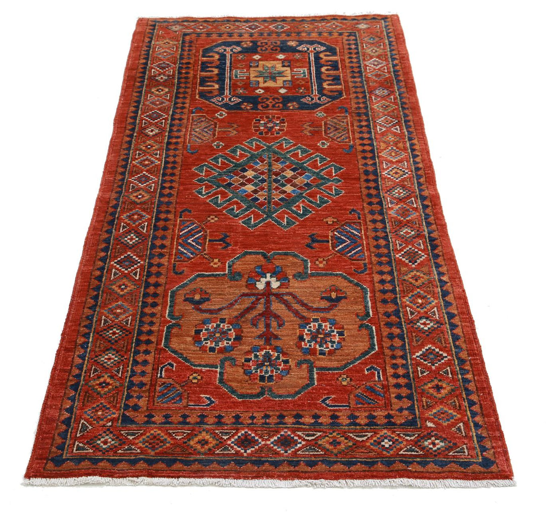 Humna 2’ 8″ x 5’ 9″ - No. AV26648 - ALRUG Rug Store