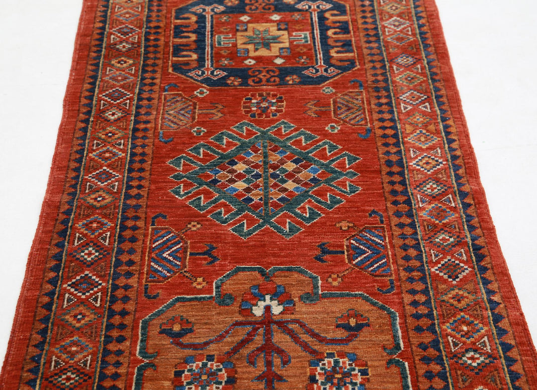 Humna 2’ 8″ x 5’ 9″ - No. AV26648 - ALRUG Rug Store