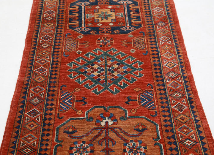Humna 2’ 8″ x 5’ 9″ - No. AV26648 - ALRUG Rug Store