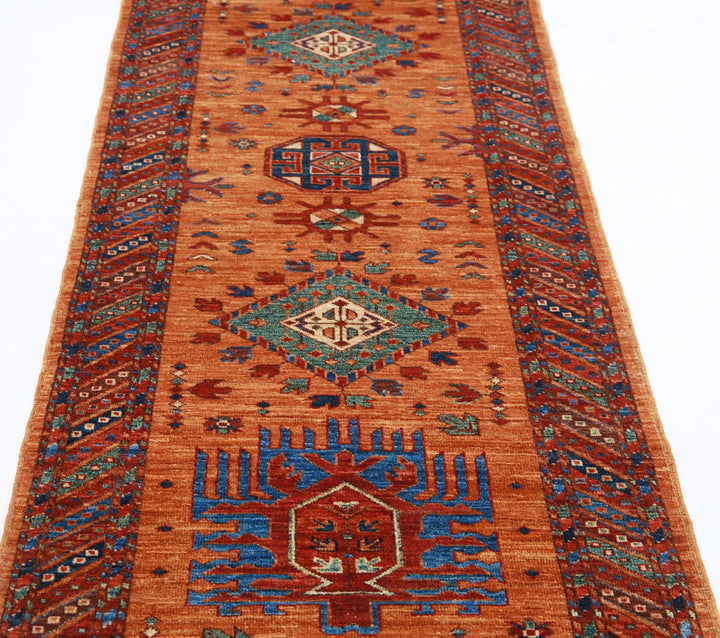 Humna 2’ 9″ x 9’ 8″ - No. AV57690 - ALRUG Rug Store