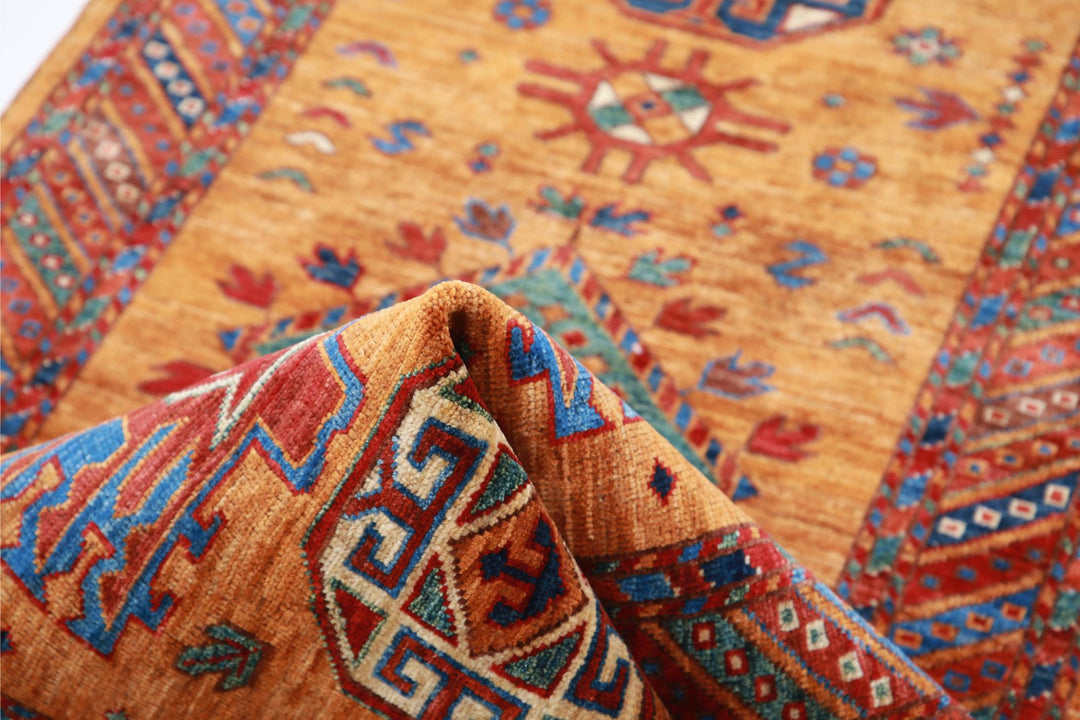 Humna 2’ 9″ x 9’ 8″ - No. AV57690 - ALRUG Rug Store