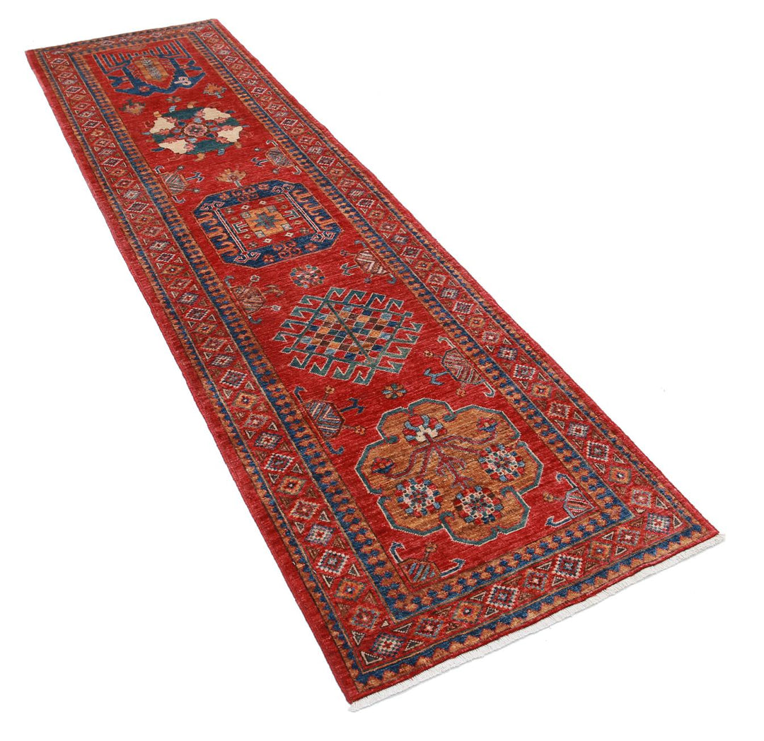 Humna 2’ 7″ x 9’ 6″ - No. AV93667 - ALRUG Rug Store