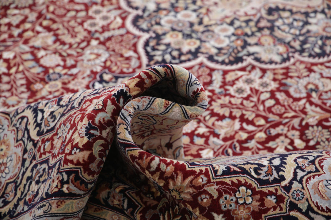 Heritage 10’ 1″ x 14’ 4″ - No. AV35110 - ALRUG Rug Store