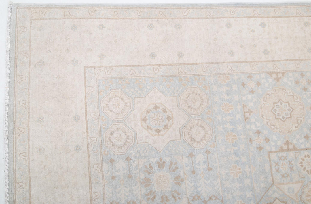 Mamluk 6’ 3″ x 9’ 4″ - No. AV67018 - ALRUG Rug Store