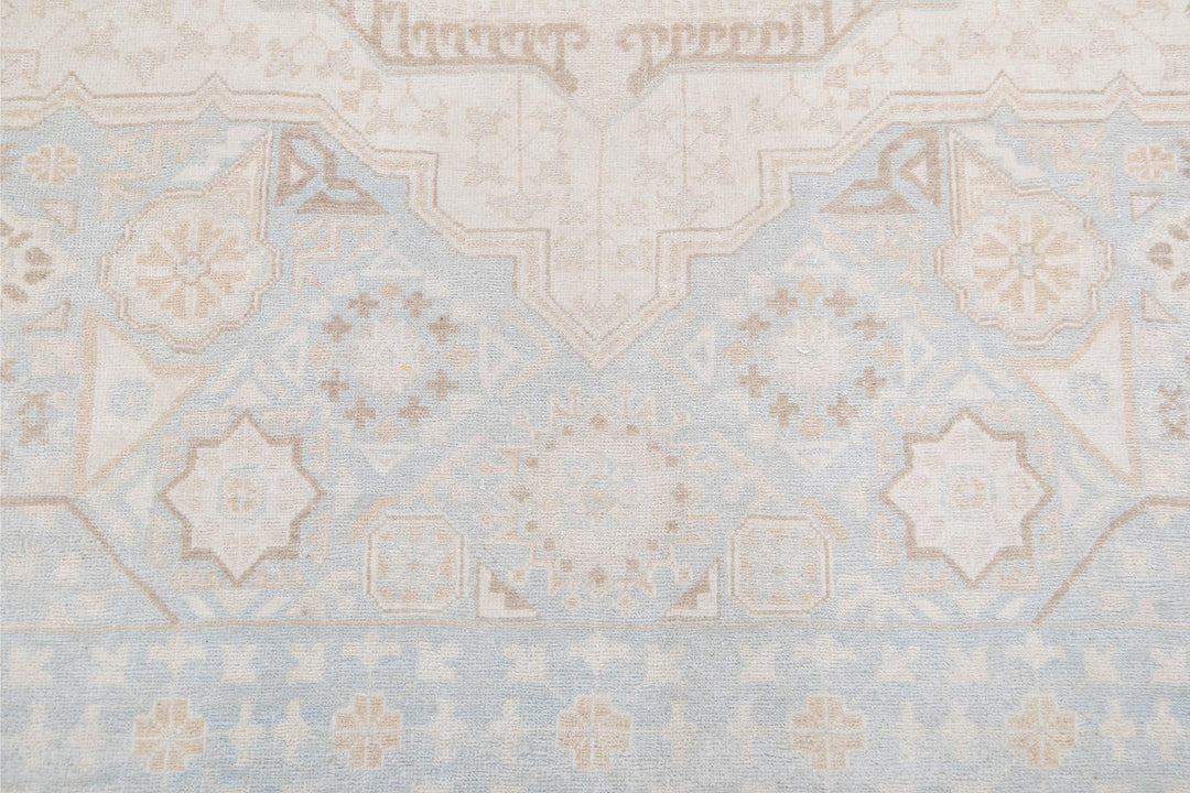 Mamluk 6’ 3″ x 9’ 4″ - No. AV67018 - ALRUG Rug Store