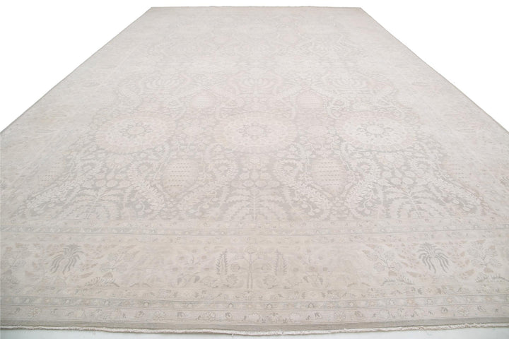 Brown Pakistani Ariana Rug 13'8" x 21'3" Hand-Knotted close-up