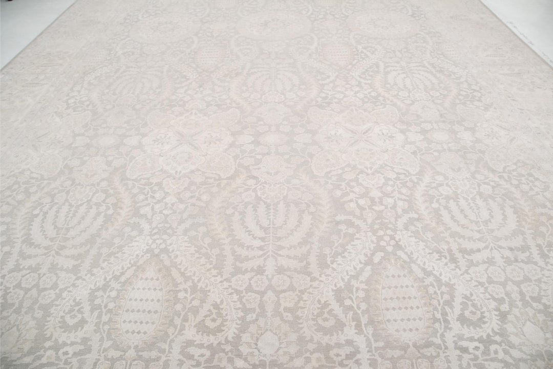 Brown Pakistani Ariana Rug 13'8" x 21'3" Hand-Knotted pattern