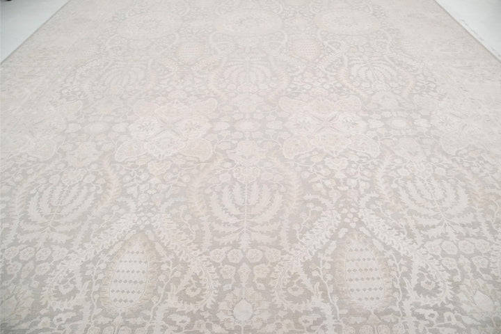Brown Pakistani Ariana Rug 13'8" x 21'3" Hand-Knotted pattern
