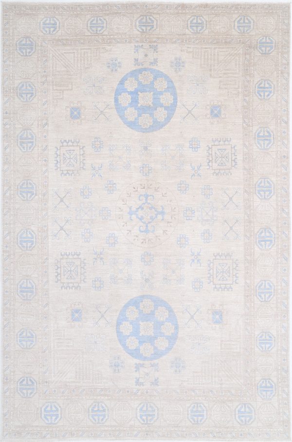 Khotan 9’ 10” x 14’ 11” - No. AV11550
