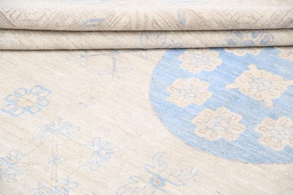 Khotan 9’ 10” x 14’ 11” - No. AV11550