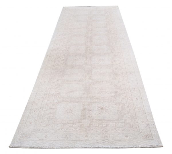 Khotan 3’ 10” x 11’ 10” - No. AV23400