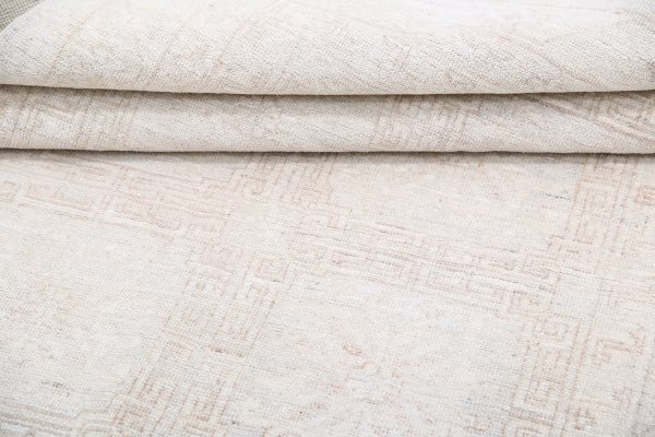 Khotan 3’ 10” x 11’ 10” - No. AV23400