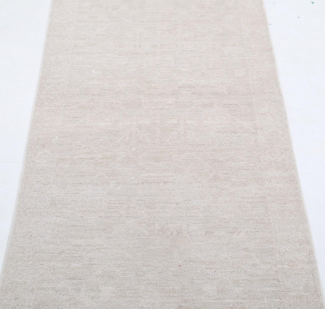 Khotan 2’ 6″ x 9’ 8″ - No. AV62202 - ALRUG Rug Store