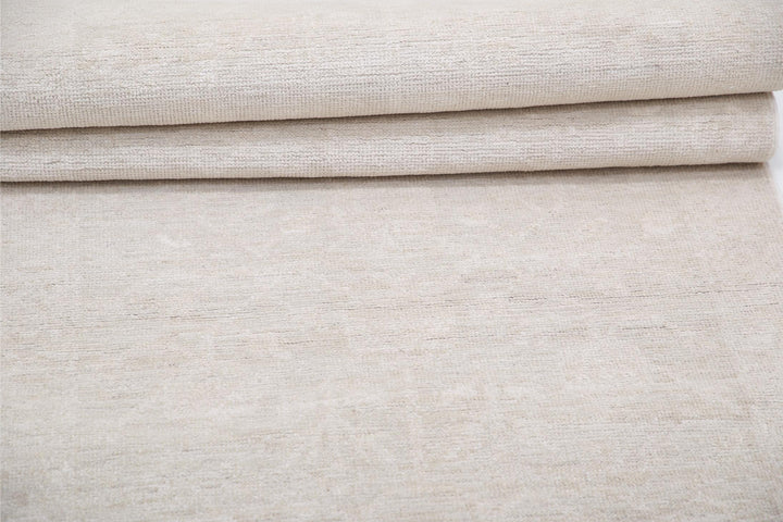 Khotan 2’ 6″ x 9’ 8″ - No. AV62202 - ALRUG Rug Store