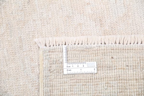 Khotan 8’ 4″ x 11’ 4″ - No. AV94682