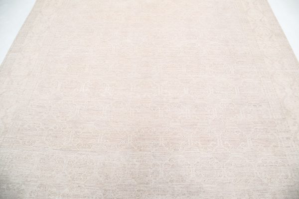 Khotan 8’ 4″ x 11’ 4″ - No. AV94682