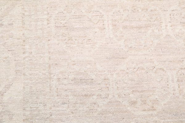 Khotan 8’ 4″ x 11’ 4″ - No. AV94682