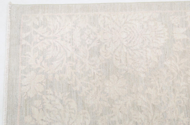 Artemix 7’ 8″ x 10’ 2″ - No. AV99861 - ALRUG Rug Store