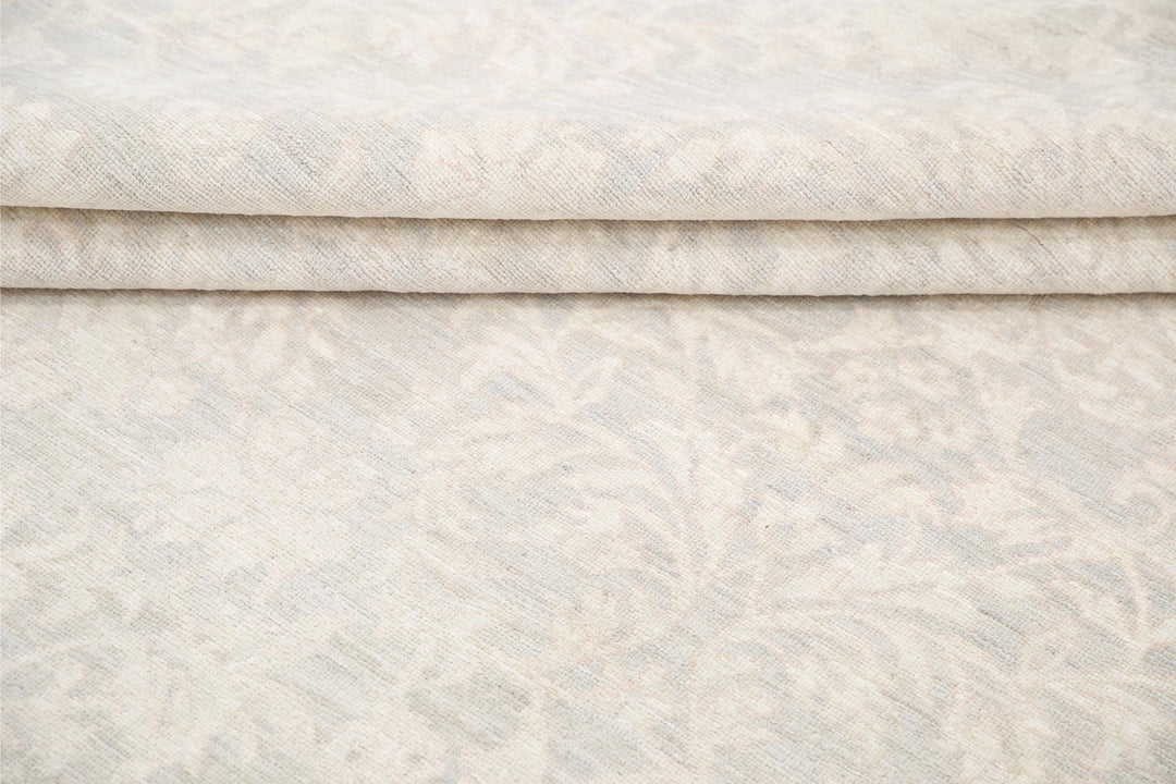 Artemix 7’ 8″ x 10’ 2″ - No. AV99861 - ALRUG Rug Store