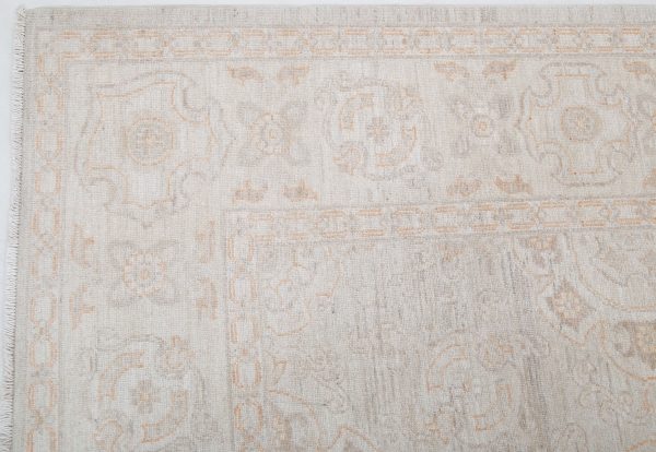 Serenity 8’ 2″ x 9’ 7″ - No. AV50200