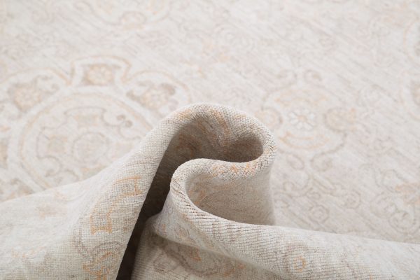 Serenity 8’ 2″ x 9’ 7″ - No. AV50200