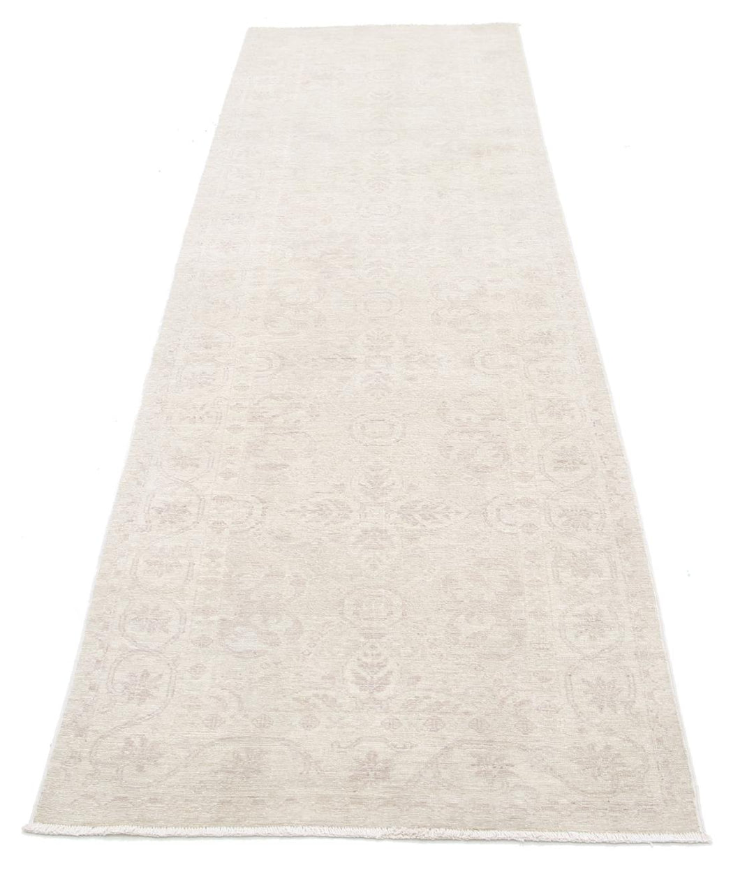 Serenity 3’ 0″ x 10’ 0″ - No. AV10939 - ALRUG Rug Store