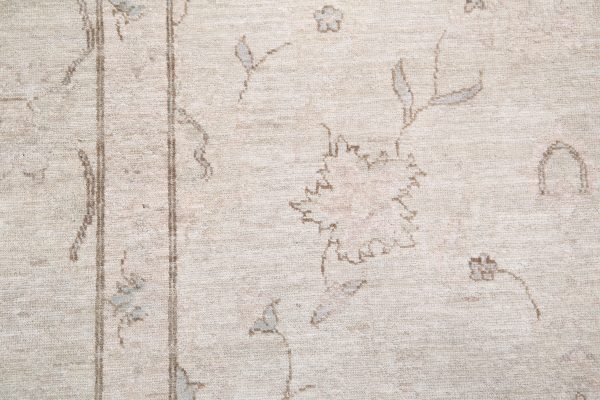 Serenity 7’ 9″ x 10’ 3″ - No. AV62192