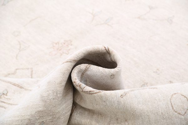 Serenity 7’ 9″ x 10’ 3″ - No. AV62192