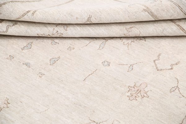 Serenity 7’ 9″ x 10’ 3″ - No. AV62192