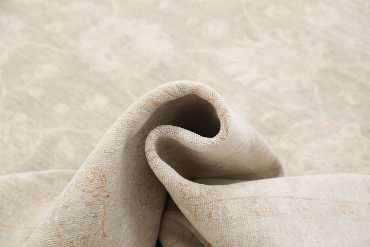 Serenity 11’ 8″ x 14’ 9″ - No. AV66187 - ALRUG Rug Store