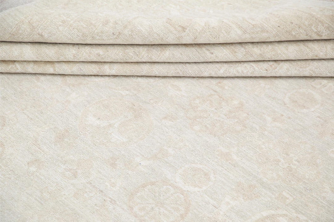 Serenity 11’ 11” x 14’ 3″ - No. AV64570 - ALRUG Rug Store