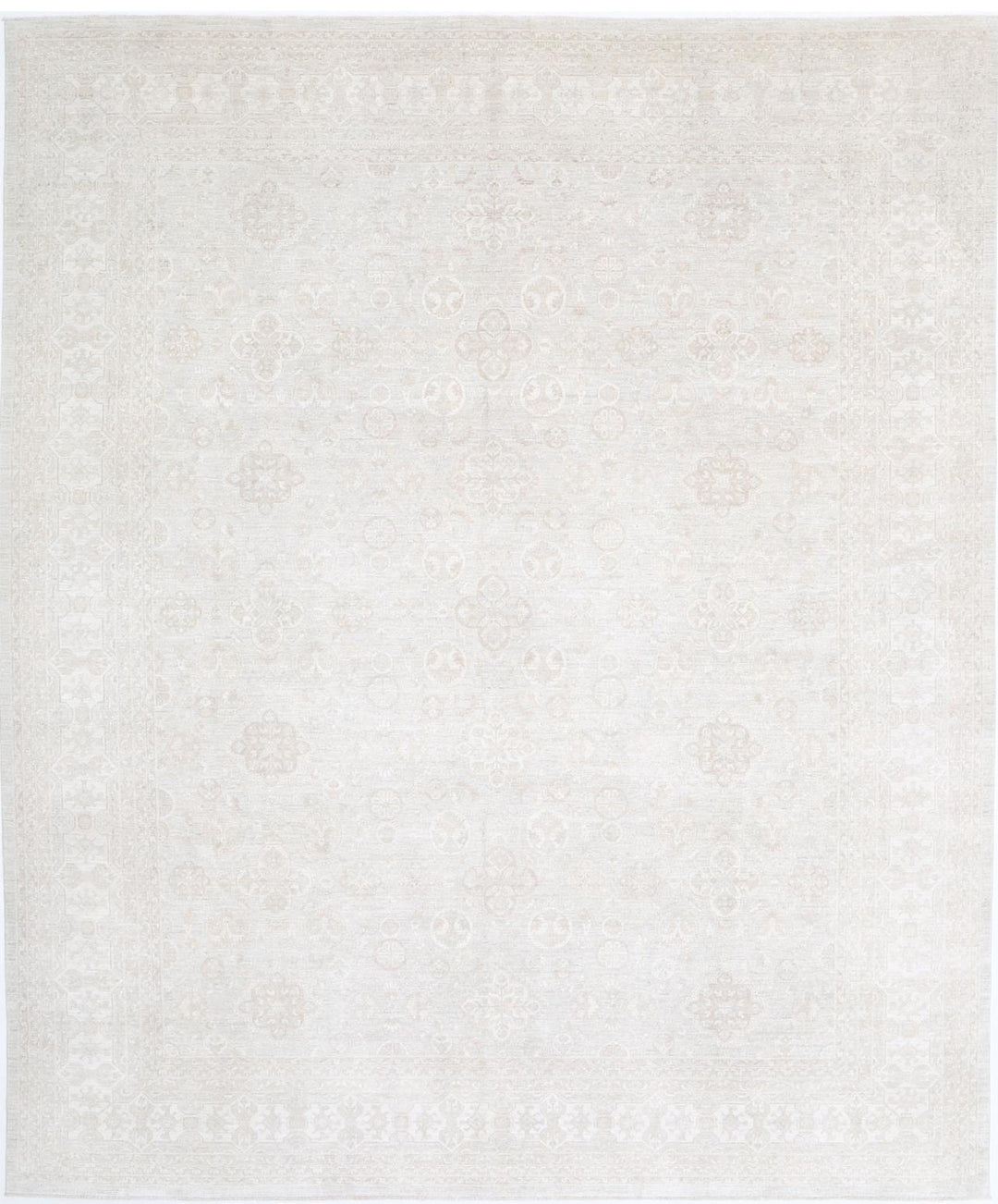 Serenity 11’ 11” x 14’ 3″ - No. AV64570 - ALRUG Rug Store