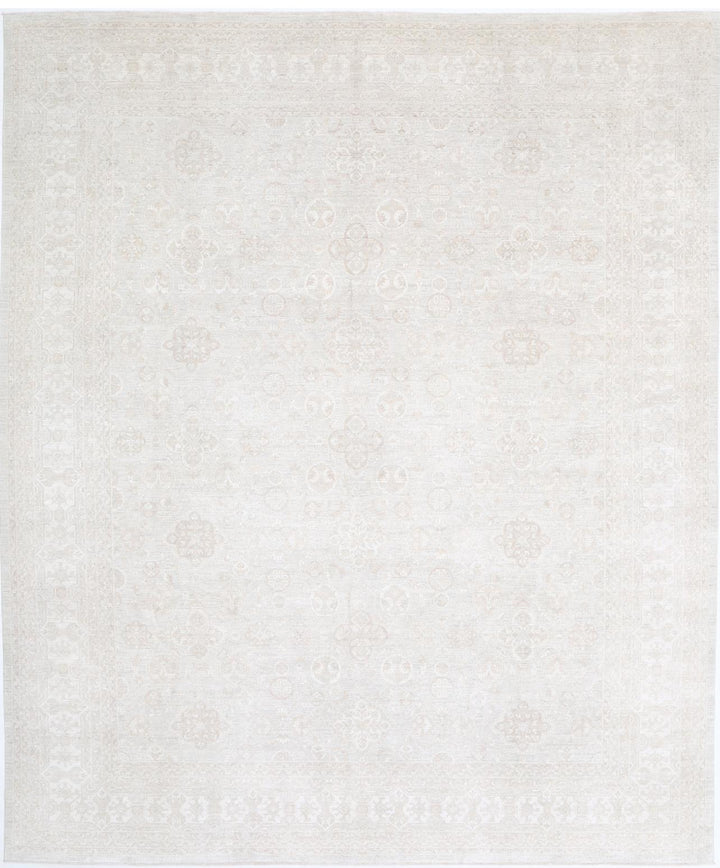 Serenity 11’ 11” x 14’ 3″ - No. AV64570 - ALRUG Rug Store