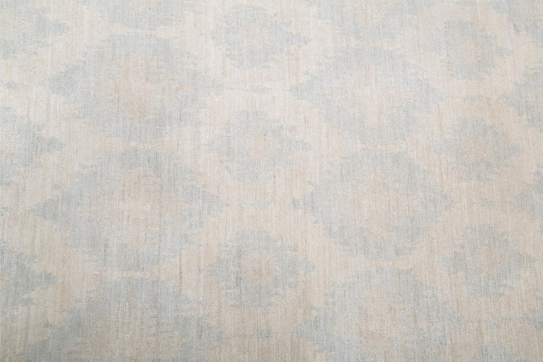 Ivory Afghan Oriental Rug 12'6" x 17'1" Hand-Knotted texture