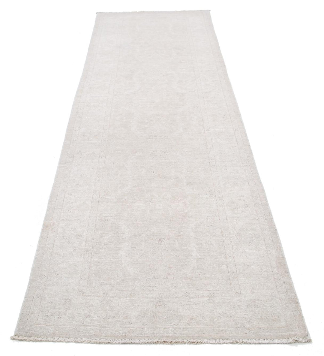 Serenity 3’ 1″ x 10’ 6″ - No. AV67591 - ALRUG Rug Store