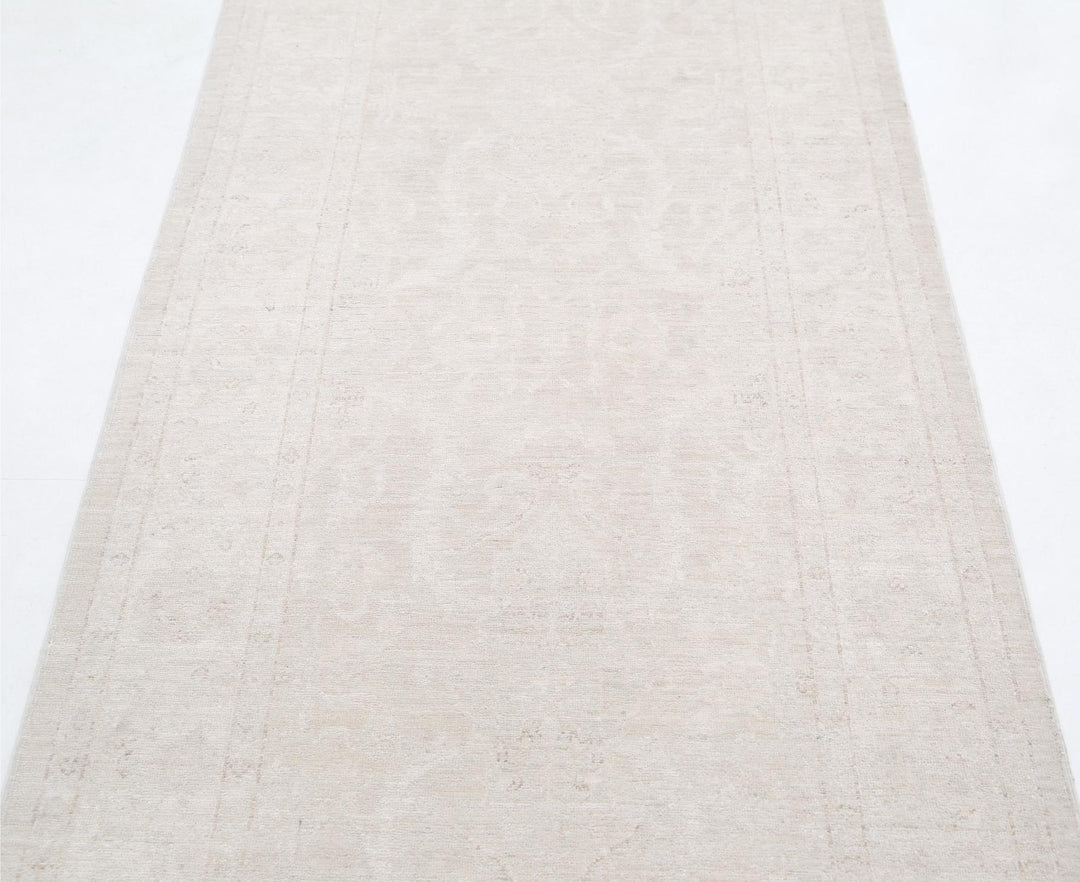 Serenity 3’ 1″ x 10’ 6″ - No. AV67591 - ALRUG Rug Store