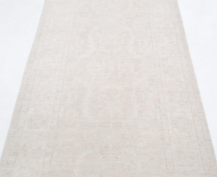 Serenity 3’ 1″ x 10’ 6″ - No. AV67591 - ALRUG Rug Store