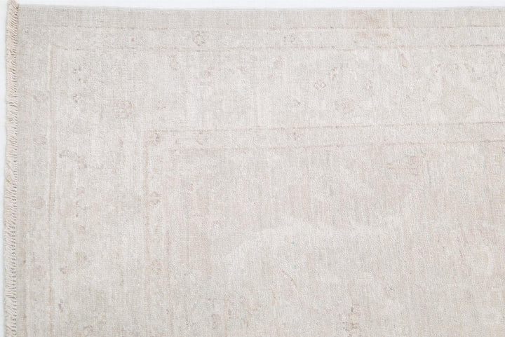 Serenity 3’ 1″ x 10’ 6″ - No. AV67591 - ALRUG Rug Store